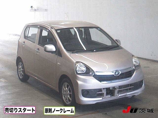 4420 DAIHATSU MIRA E S LA300S 2013 г. (JU Ibaraki)